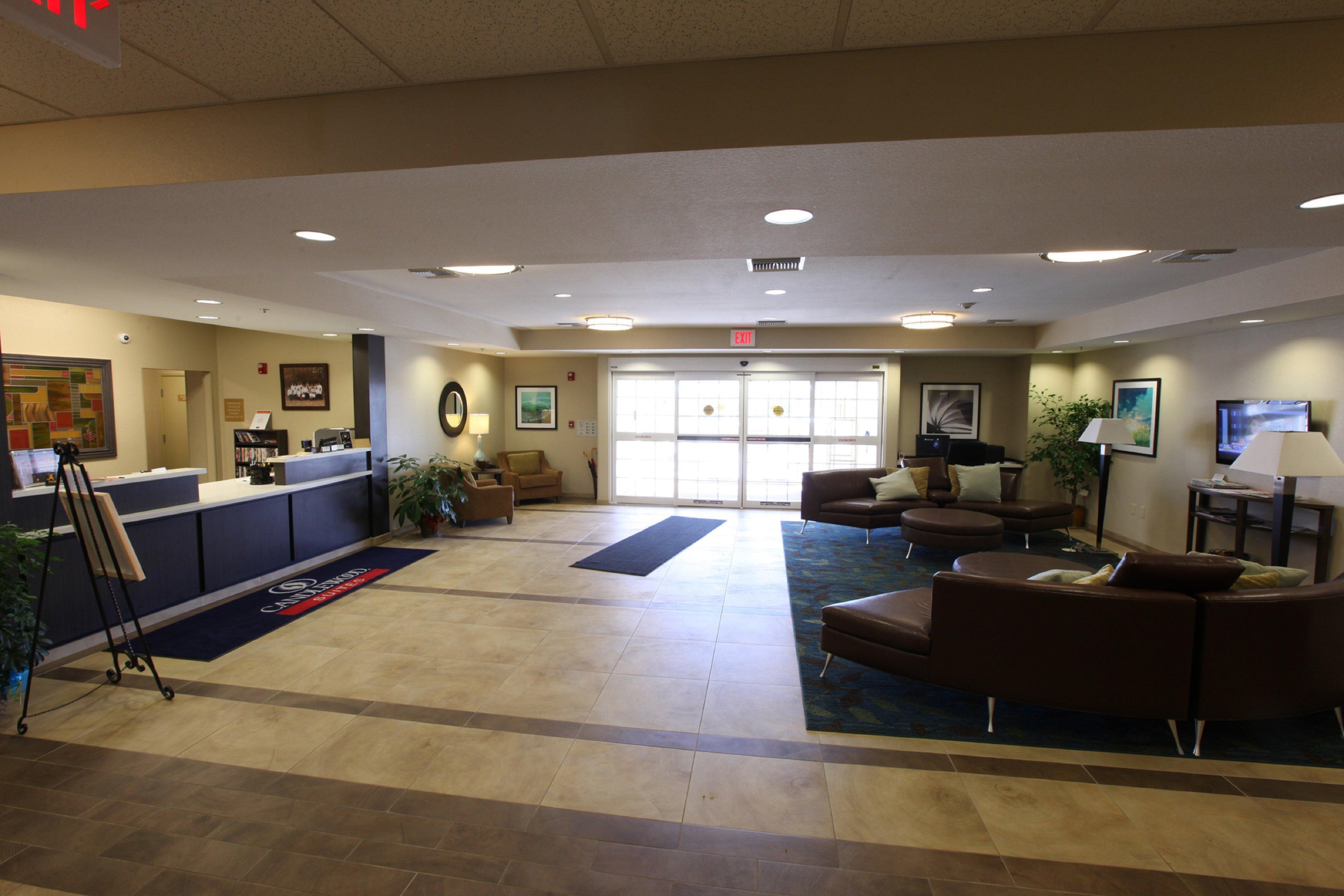 Candlewood Suites Saint Joseph By Ihg Exterior photo